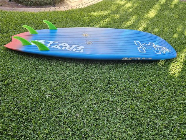 2017 Starboard Hypernut - 606' 10", 26.5 inches