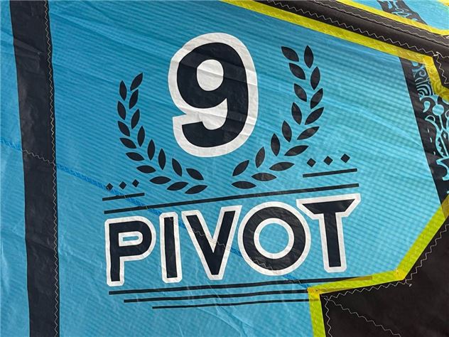 2017 Naish Pivot - 9 metre