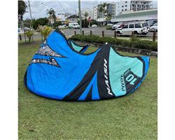 Naish Pivot S26 10 metre kiteboarding kite