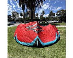 Naish Phoenix 10 metre kiteboarding kite