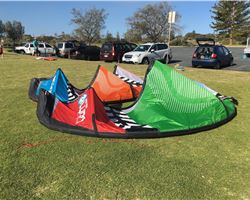 Peter Lynn Swell kiteboarding kite