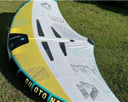 Duotone Unit 4.5 metre foiling wind wing