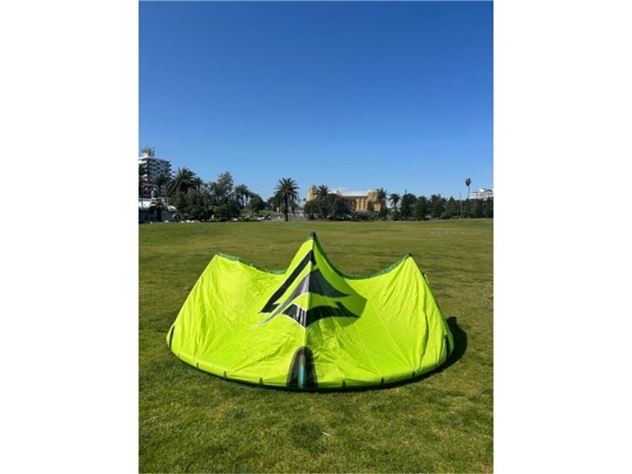 2024 Naish Pivot - 11 metre