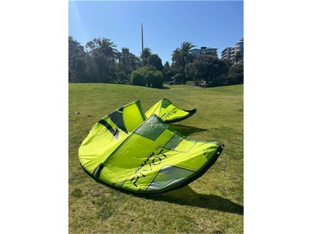 2024 Naish Pivot - 9 metre