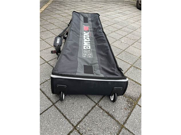 Mystic 5'8 Matrix Square Boardbag