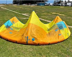 Duotone Evo 10 metre kitesurfing kite