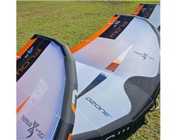 Ozone Flow 5.7 - 5.0 - 4.3 foiling wind wing