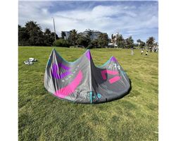 Duotone Neo Sls 12 metre kitesurfing kite