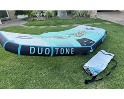 Fanatic 5'2" Sky Wing Team Edition foiling all foiling