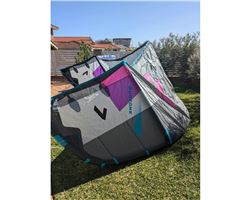 Duotone Neo 7 metre kitesurfing kite