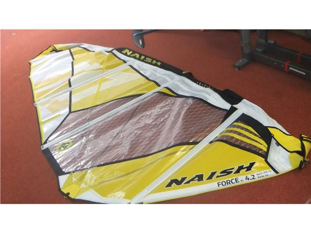 2014 Naish Naish Force R1 4.2 2014 - 4.2 metre