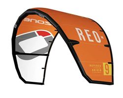 Ozone Reo V6 8 metre kiteboarding kite