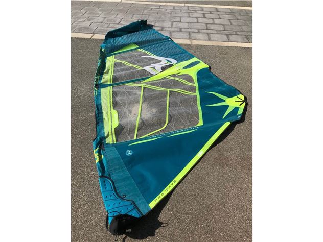 2022 Simmer Style Blacktip Legacy 5.0 - 5 metre