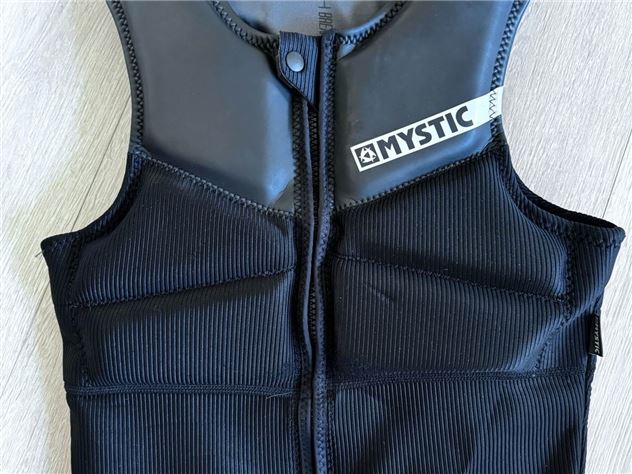 2023 Mystic Impact Vest Mystic