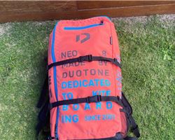 Duotone Neo 8 metre kiteboarding kite