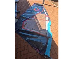 Duotone Duke Hd 5.8 metre windsurfing sail