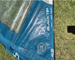 Simmer Style Black Tip 4.5 metre windsurfing sail