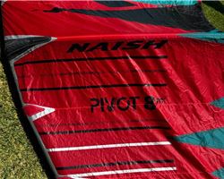 Naish Pivot 8 metre kitesurfing kite