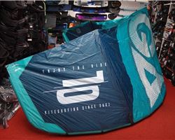 Gaastra Pure 10 metre kitesurfing kite