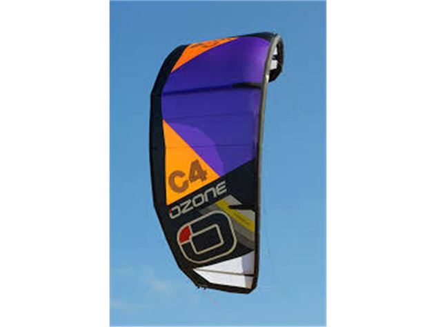 2015 Ozone C4 - 11 metre