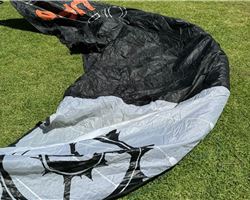 Slingshot Ufo 9 metre kitesurfing kite