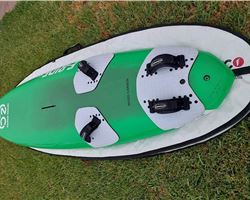  Free Ride 118 litre 234 cm windsurfing board