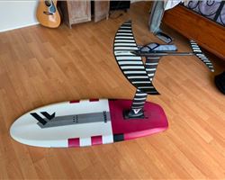 Fanatic Sky Surf 5' 2" surfing surf foilboard