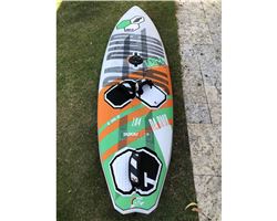 Tabou Dabomb 104 litre 226 cm windsurfing board