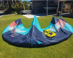 Duotone Evo 14 metre kiteboarding kite