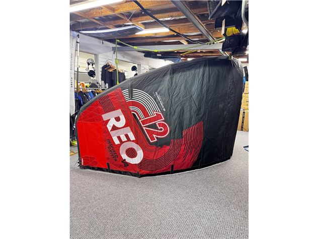 2017 Ozone Reo V4 - 12 metre