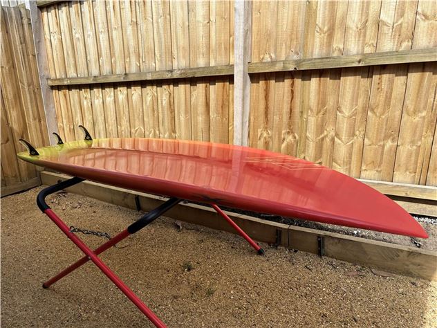 2018 Naish Mad Dog - 8' 10", 29 inches