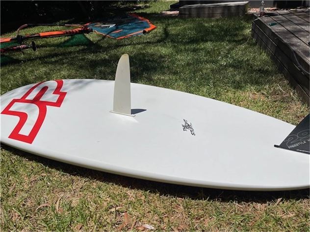 2017 JP Australia Magic Ride Young Gun & 3 Severne Xs-3 Sa - 118 cm, 239 litres