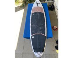 Duotone 5.11 Pro Session kitesurfing surfboard