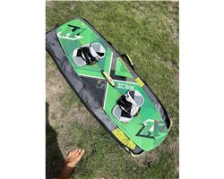 North Xride 136 cm kiteboarding twintip