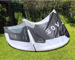  Vantage Vulture Gen 4 9 metre kitesurfing kite