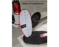 Axis Tray 96 96 cm kitesurfing foil & race board