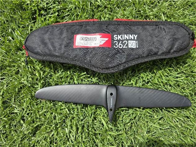 Axis Axis Skinny Rear Stab 362