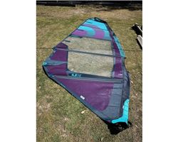 Neil Pryde Fusion Quiver 4.5, 5.0, 5.5 windsurfing sail