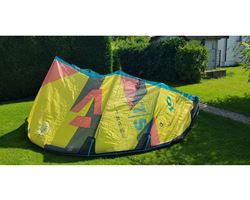 Duotone Rebel Sls 10 metre kitesurfing kite