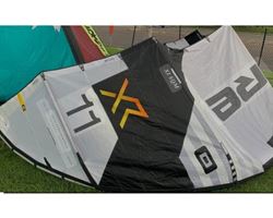 Core Xr7 Model 11 metre kitesurfing kite