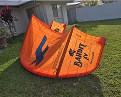 F-One Bandit Xv 8 metre kitesurfing kite