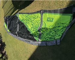 Naish Park kiteboarding kite