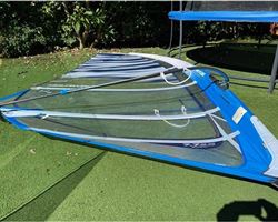 Neil Pryde H2 7.7 metre windsurfing sail