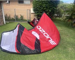 Ozone Reo kiteboarding kite