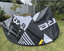 Core Section 3 8 metre kiteboarding kite