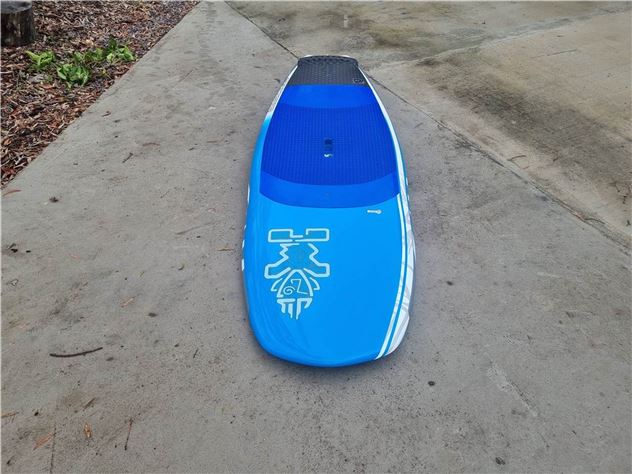 2015 Starboard Hypernut - 7' 4", 30 inches