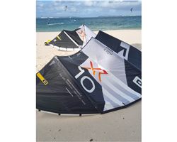 Core Xr7 10 metre kiteboarding kite