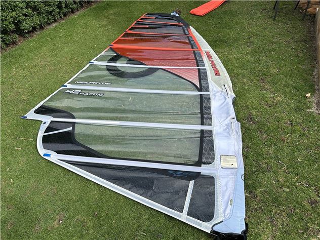 2013 Neil Pryde H2 Racing - 7.7 metre