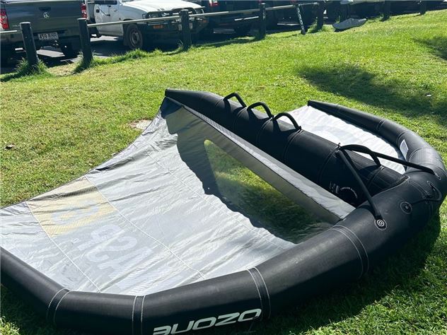 2021 Ozone Wasp V2 - 6 metre