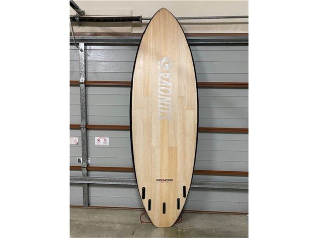 Sunova Sp25 - 8' 11"